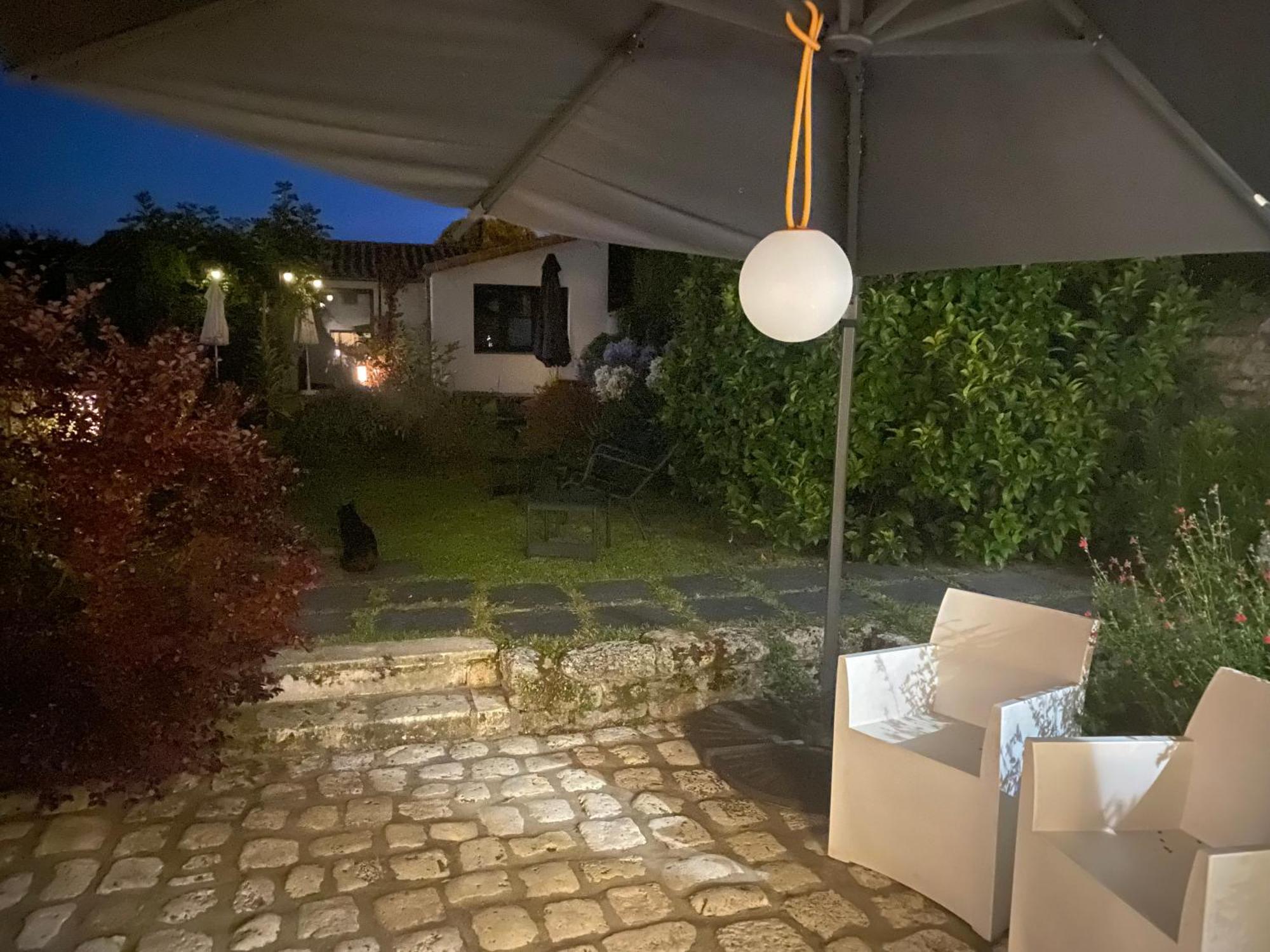 Bed and Breakfast Le 5 Bis Mornac-sur-Seudre Екстер'єр фото